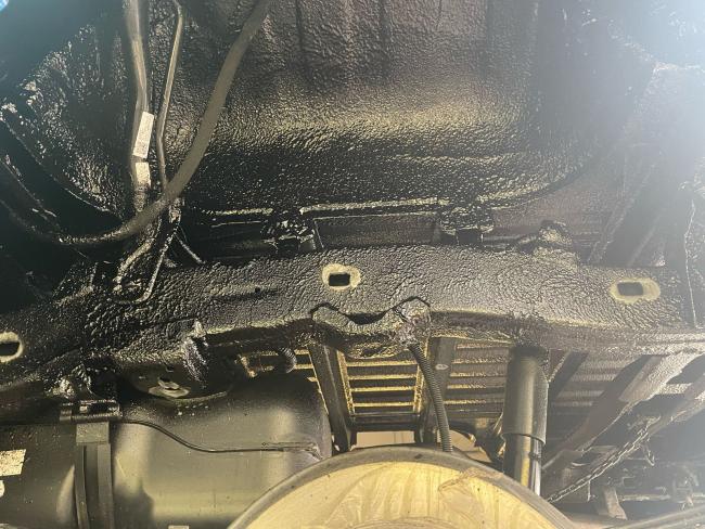 Пример антикоррозийной обработки дна автомобиля